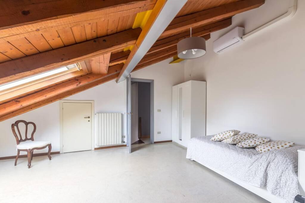 Dadahome Elegante Appartamento Vicino Al Centro Τρεβίζο Εξωτερικό φωτογραφία