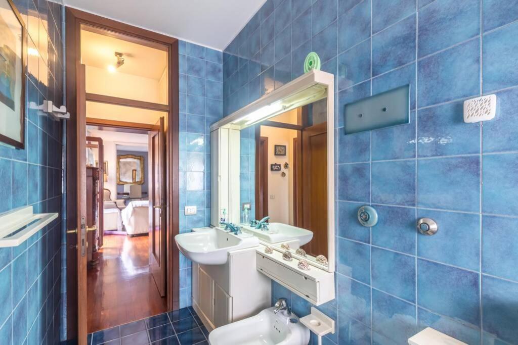 Dadahome Elegante Appartamento Vicino Al Centro Τρεβίζο Εξωτερικό φωτογραφία